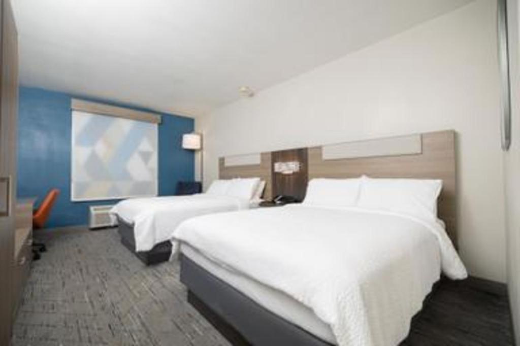 Express By Ihg 2*