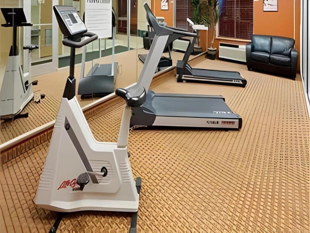 Express By Ihg Hotel Frackville